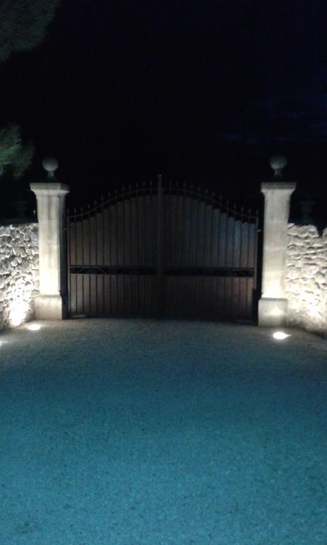 Appartement L'AMANDERAIE à côté de LOURMARIN en LUBERON à Cadenet Extérieur photo