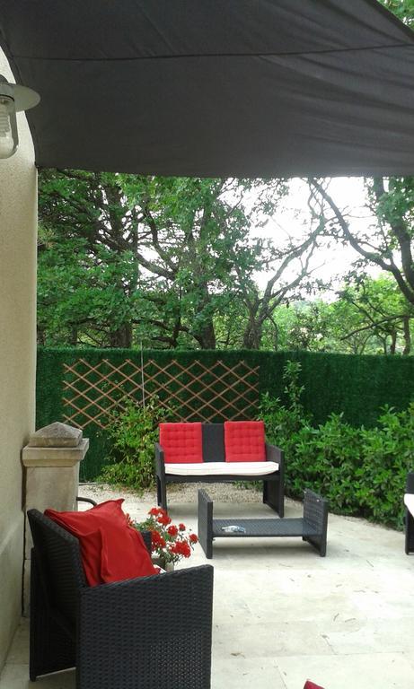 Appartement L'AMANDERAIE à côté de LOURMARIN en LUBERON à Cadenet Chambre photo